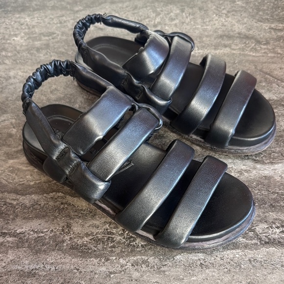 ernesto donali Shoes - ERNESTO DOLANI Puff Leather Sandals.  size 37